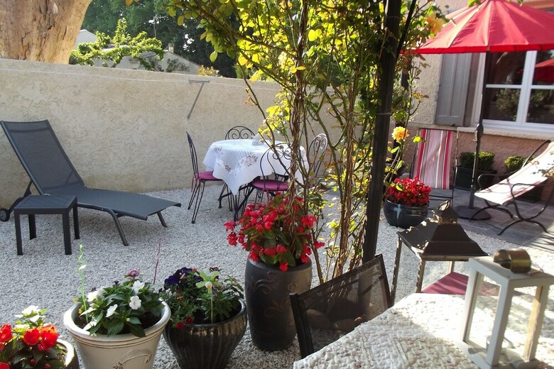 Bed & Breakfast Mas De La Coucourde