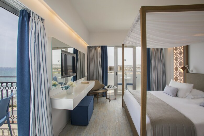 Hotel Lordos Beach