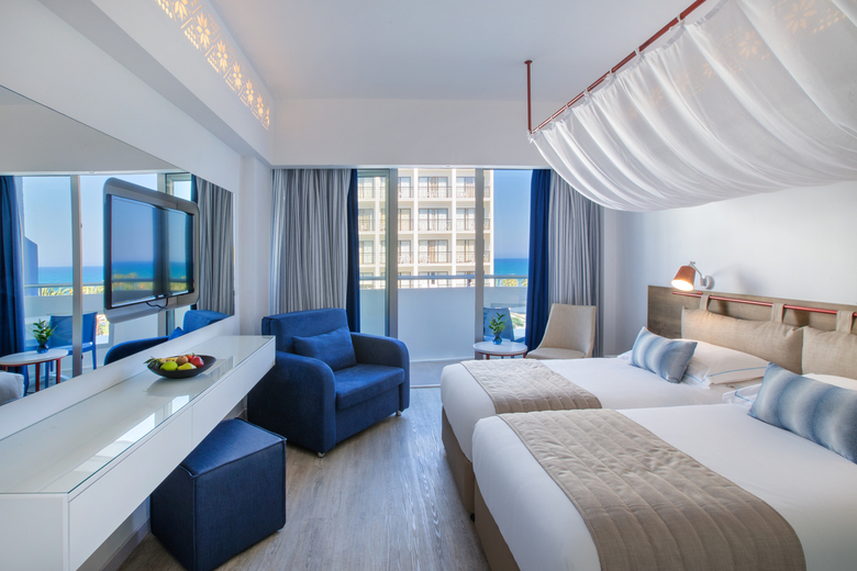 Hotel Lordos Beach
