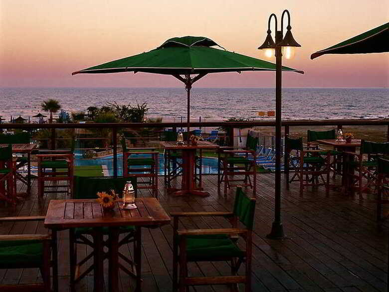 Hotel Lordos Beach