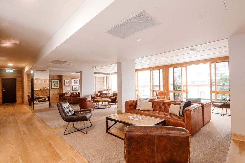 Islander Resort Hotel