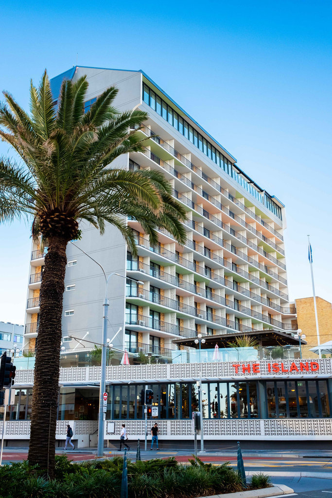 Islander Resort Hotel