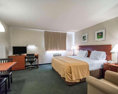 Hotel Suburban Extended Stay