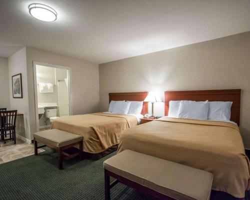 Hotel Suburban Extended Stay