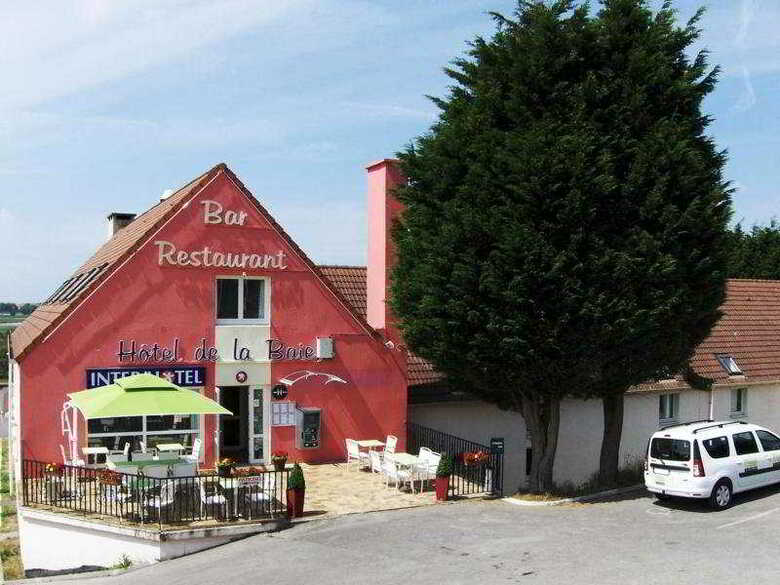 Hotel De La Baie(.)