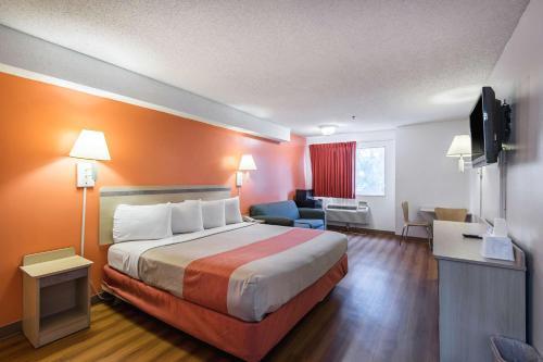 Motel 6 Lawrence Ks