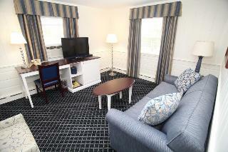 Posada Coonamessett Inn