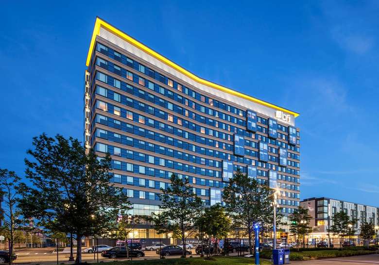 Hotel Aloft Boston Seaport