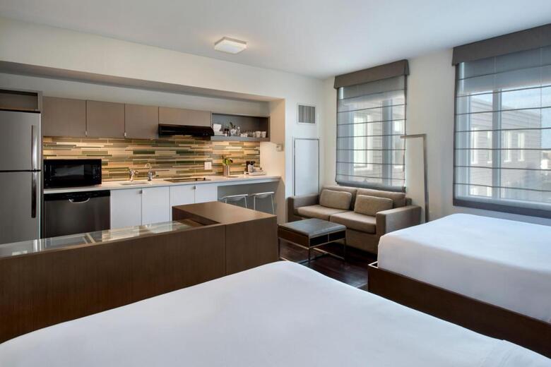 Hotel Element Boston Seaport