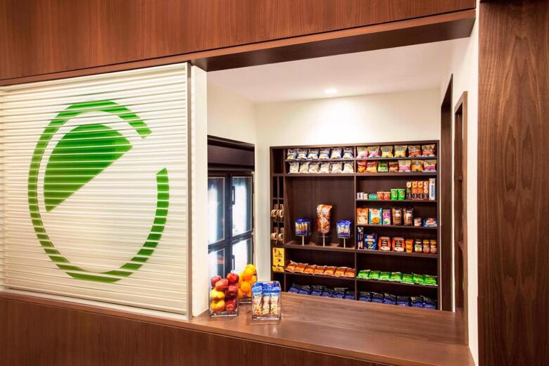 Hotel Element Boston Seaport