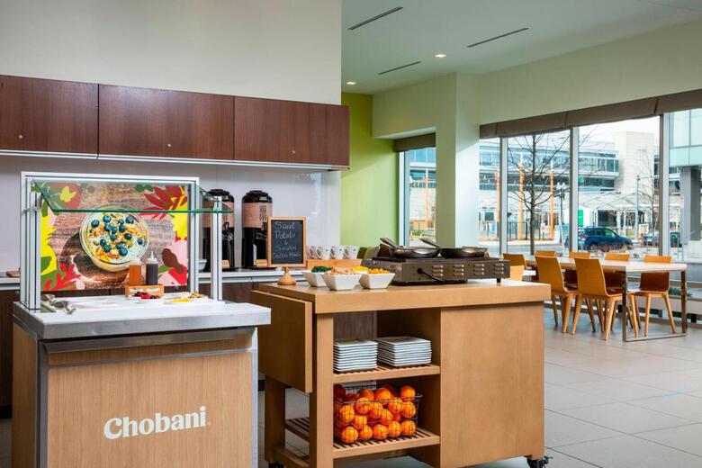 Hotel Element Boston Seaport
