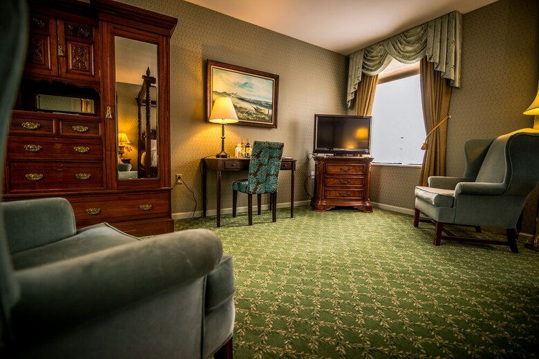 Hotel Landmark Inn
