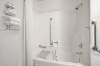 Hotel Super 8 Willmar