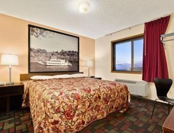 Hotel Super 8 Boonville Mo