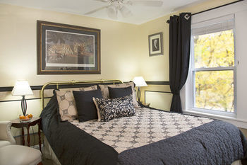 Posada Glynn House Inn