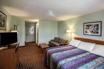 Hotel Rodeway Inn Lakeville