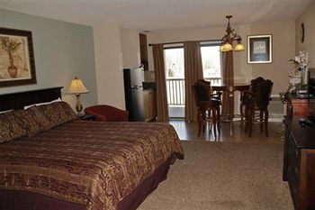Hotel Rumbling Bald Resort