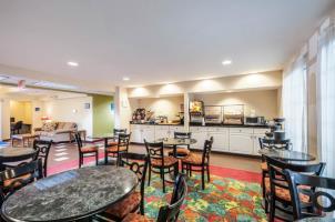 Hotel Mainstay Suites
