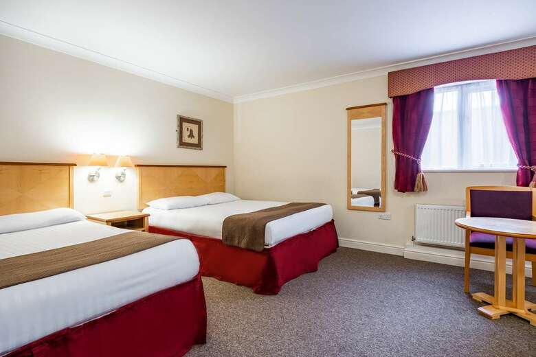 Hotel The Olde Barn