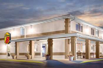 Hotel Super 8 Motel - Richlands/claypool Hill Area