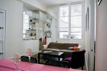 Apartments - Into Paris