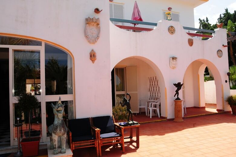 Hotel Corona