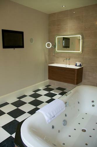 The Oaksmere Hotel