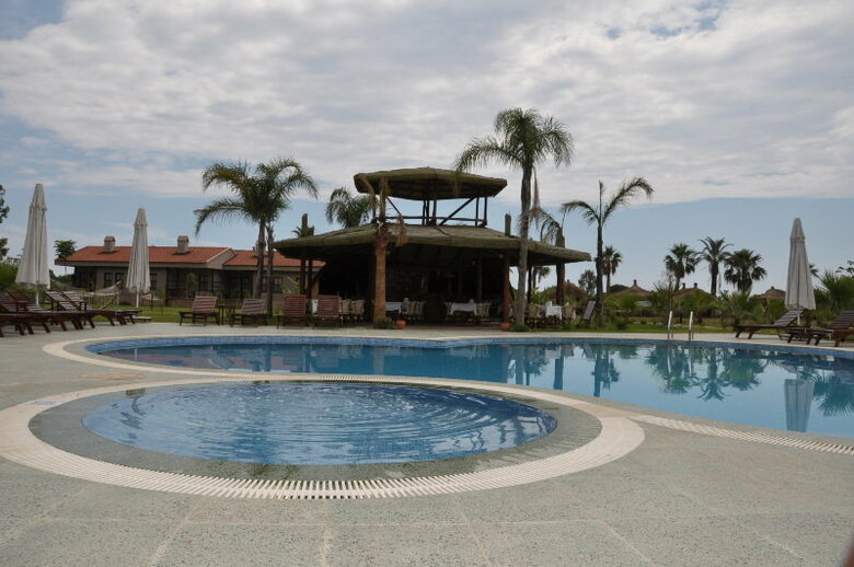 Nerissa Hotel