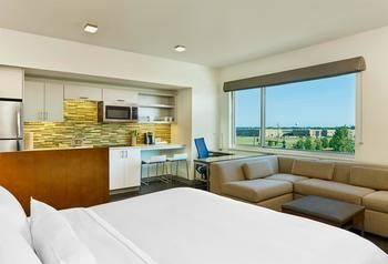 Hotel Element Fargo