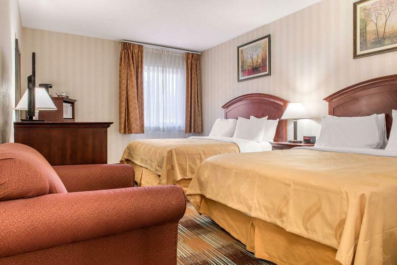 Hotel Quality Inn & Suites