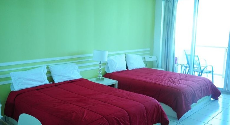 Aparthotel Dw Oceanfront Resort