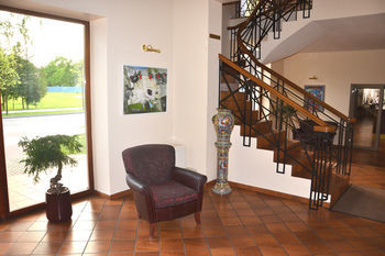 Regina Hotel