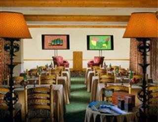 Hotel The Pines Lodge