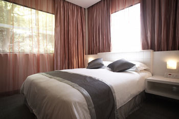 Hotel Re