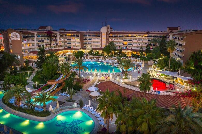 Corolla Hotel
