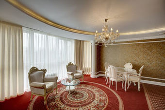 Degas Hotel