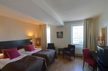 Hotell M�rby