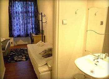 A Marican Hostel & Hotel