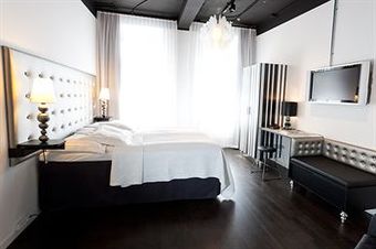 Hotel Flora