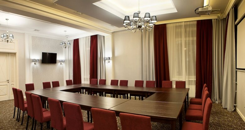 Kiroff Hotel