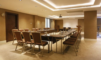 Veyron Hotels