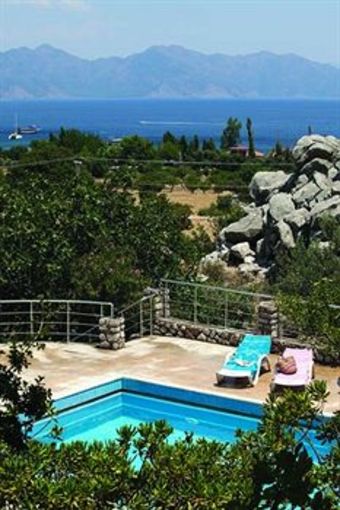 Zeus Kumlub�k Hotel