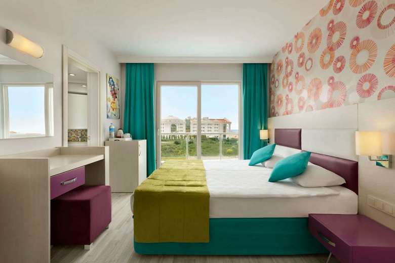 Hotel Ramada Resort Side