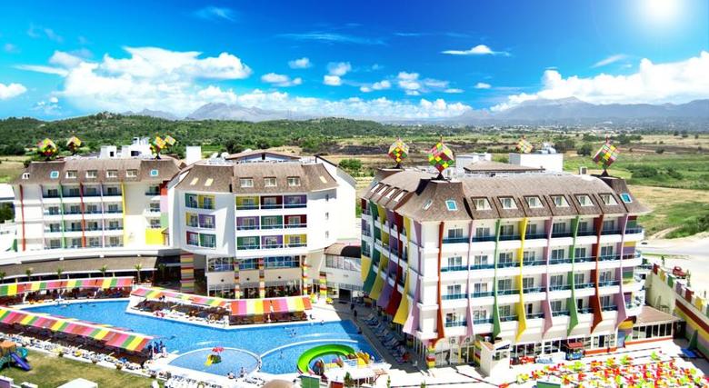 Hotel Ramada Resort Side