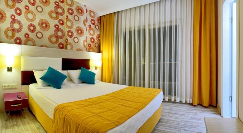 Hotel Ramada Resort Side