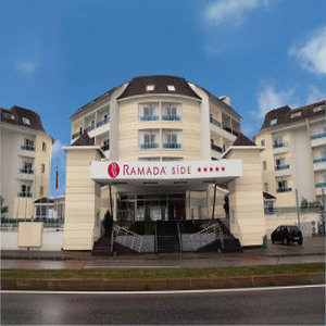 Hotel Ramada Resort Side