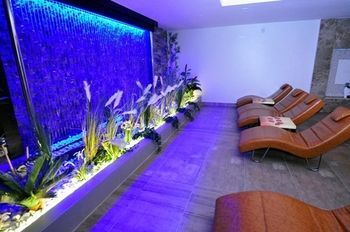 Grand Asya Hotel