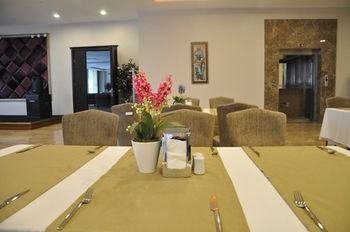 Grand Asya Hotel