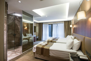 Hotel Gk Regency Suites