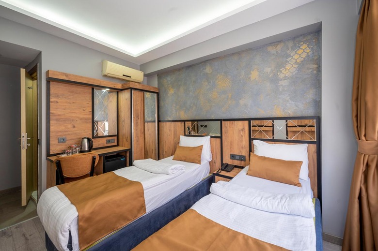 Vizyon City Hotel